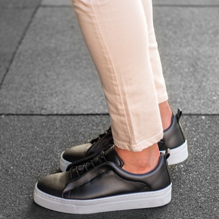 MV Dominant Sneakers in Schwarz-Weiß
