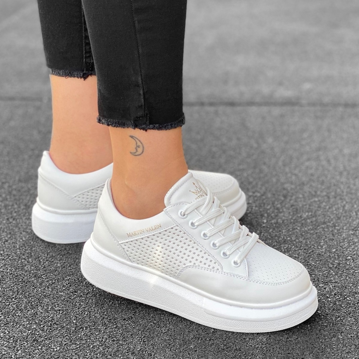 Women's Hype Sole Full Mesh Sneakers In Full White