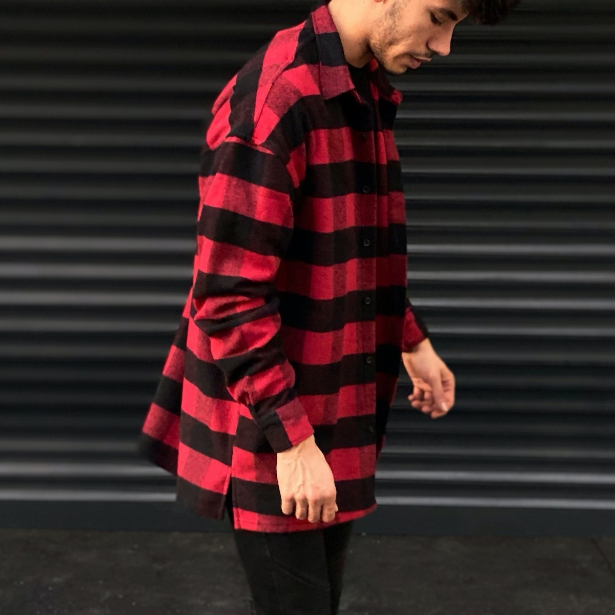 Herren Oversize Hemd aus Wolle kariert in schwarz-rot - 2 2