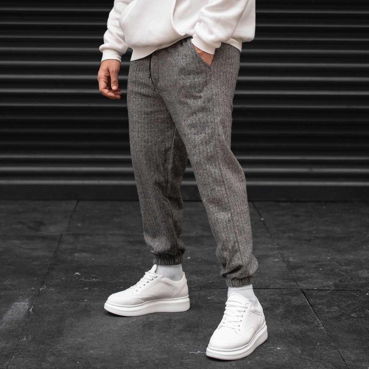 Men's Herringbone Jogger In Gray - 3
