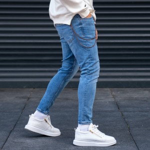 Herrenjeans in hellem Stonewashed-Blau