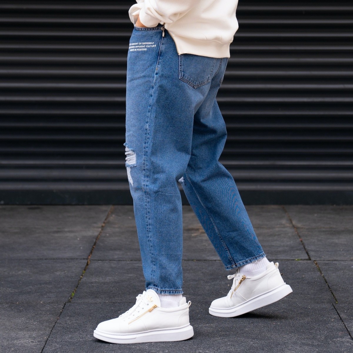 Men's Ripped Printed Baggy Jeans in Blue - 3