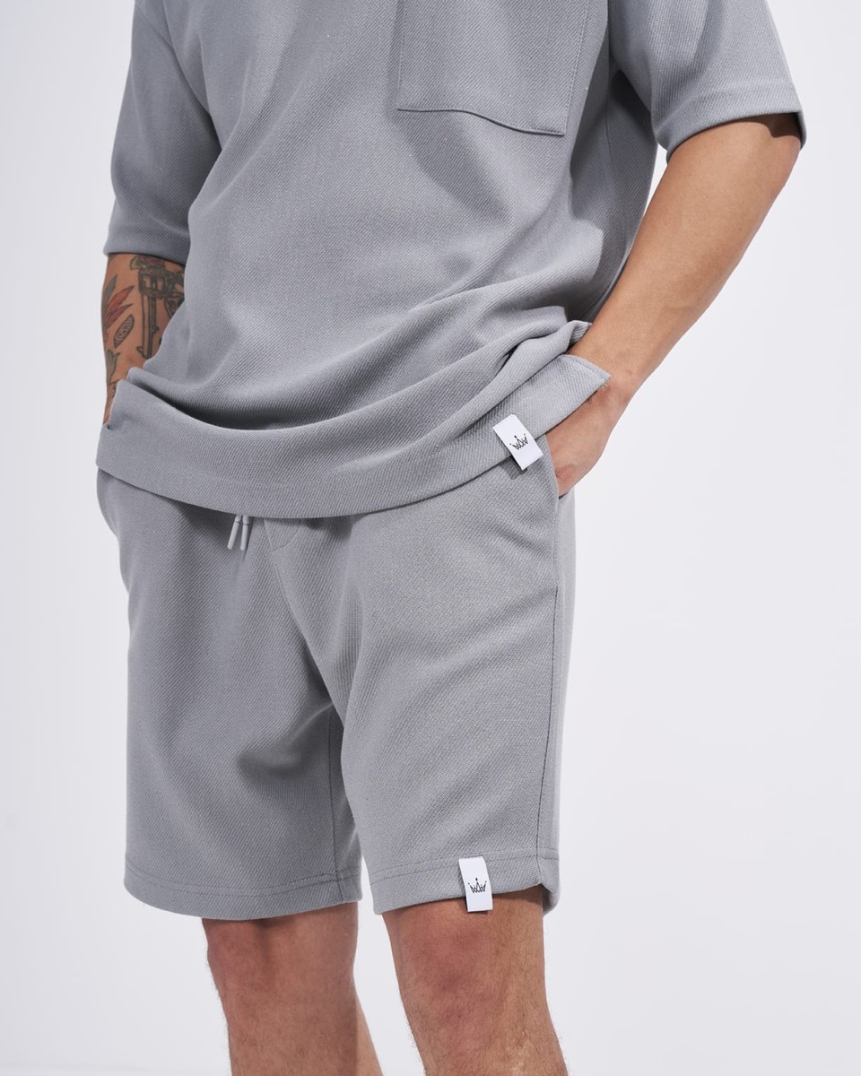 Herren-Twill-Short-Trainingsanzug mit Taschendetail in Grau 2
