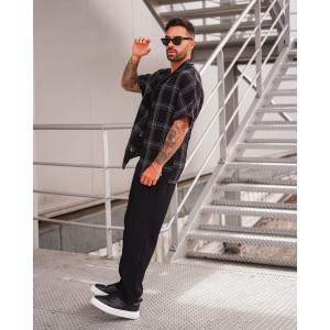 Chemise noire surdimensionnée en tissu Sile tissé pour hommes | Martin Valen