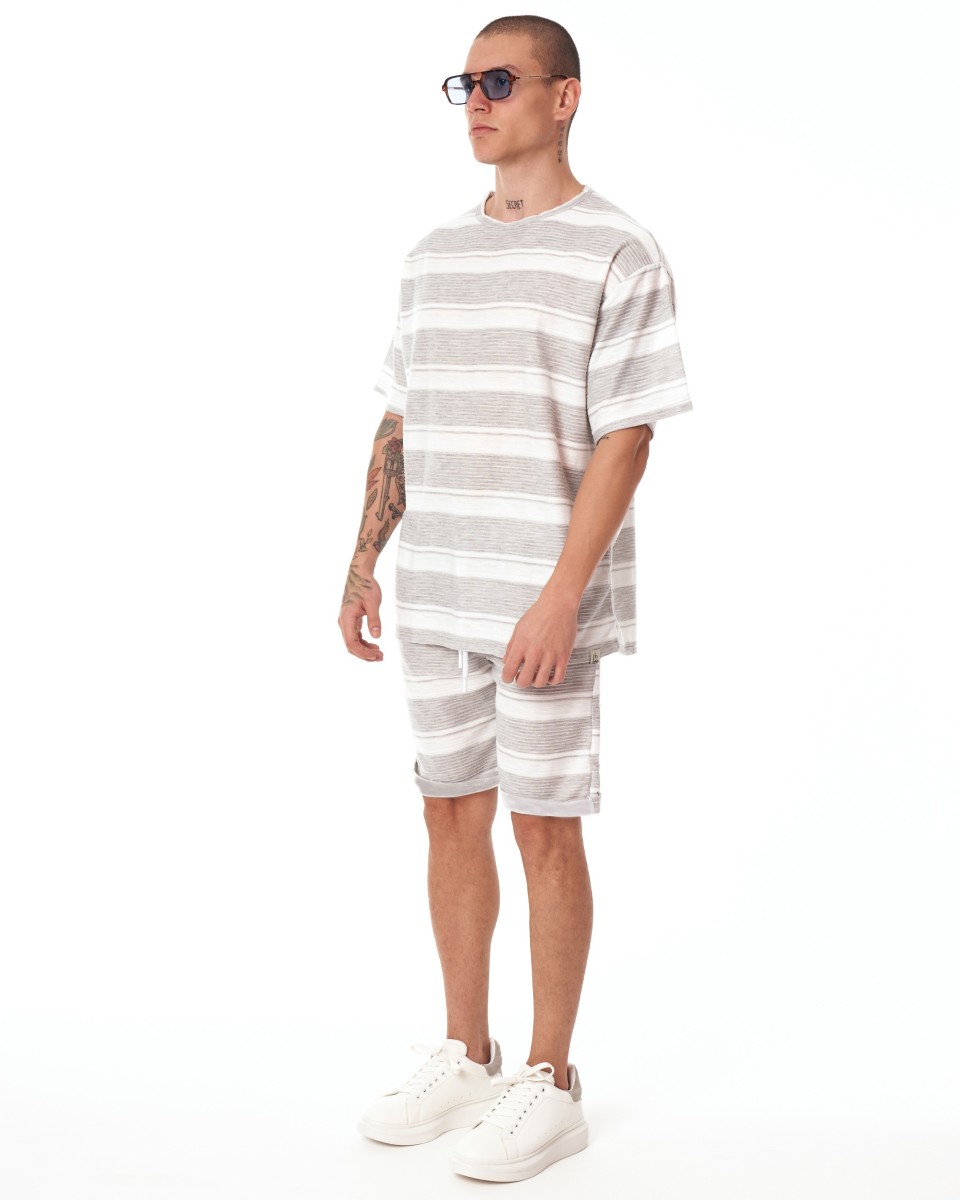 Men's Oversize Shortsuit Light Fabric Striped White-Grey | Martin Valen 2