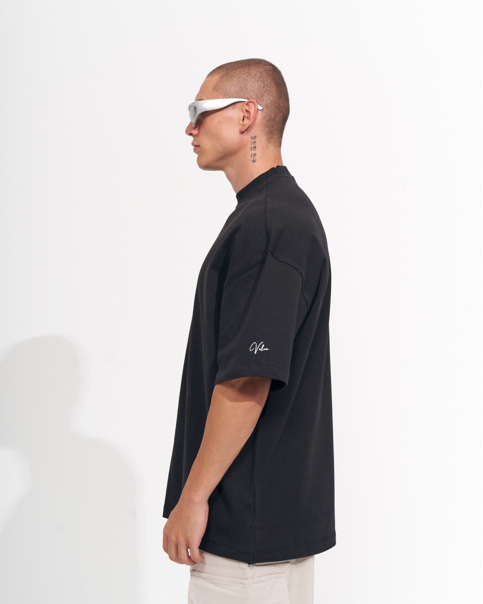Camiseta Preta Básica Extra Oversized Masculina | Martin Valen