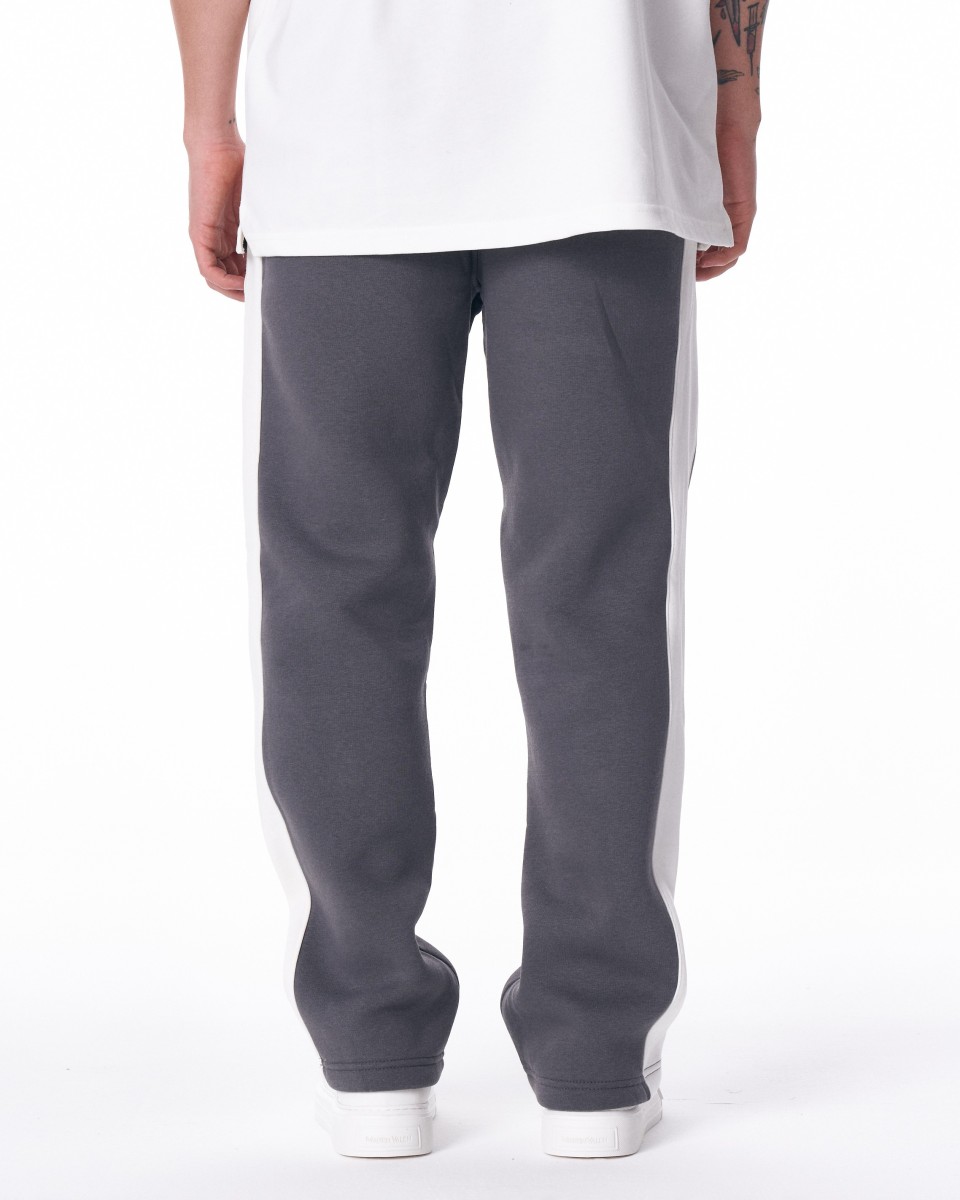 Streetstyle Jogger met Witte Strepen | Martin Valen
