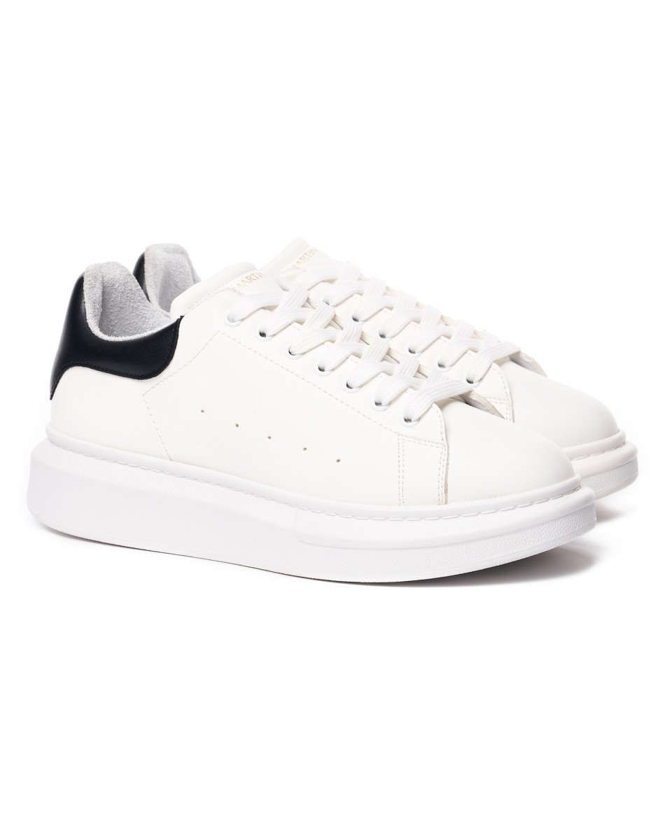 witte en zwarte schoenen 2