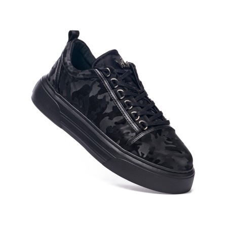 Tênis Casual Masculino Sneakers Coroa Camuflado Preto | Martin Valen