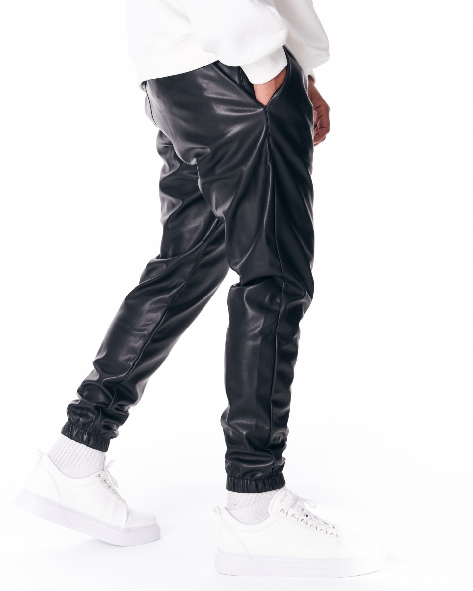 Oversized Leren Jogger | Martin Valen 2