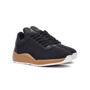 Black chunky sneakers beige sole