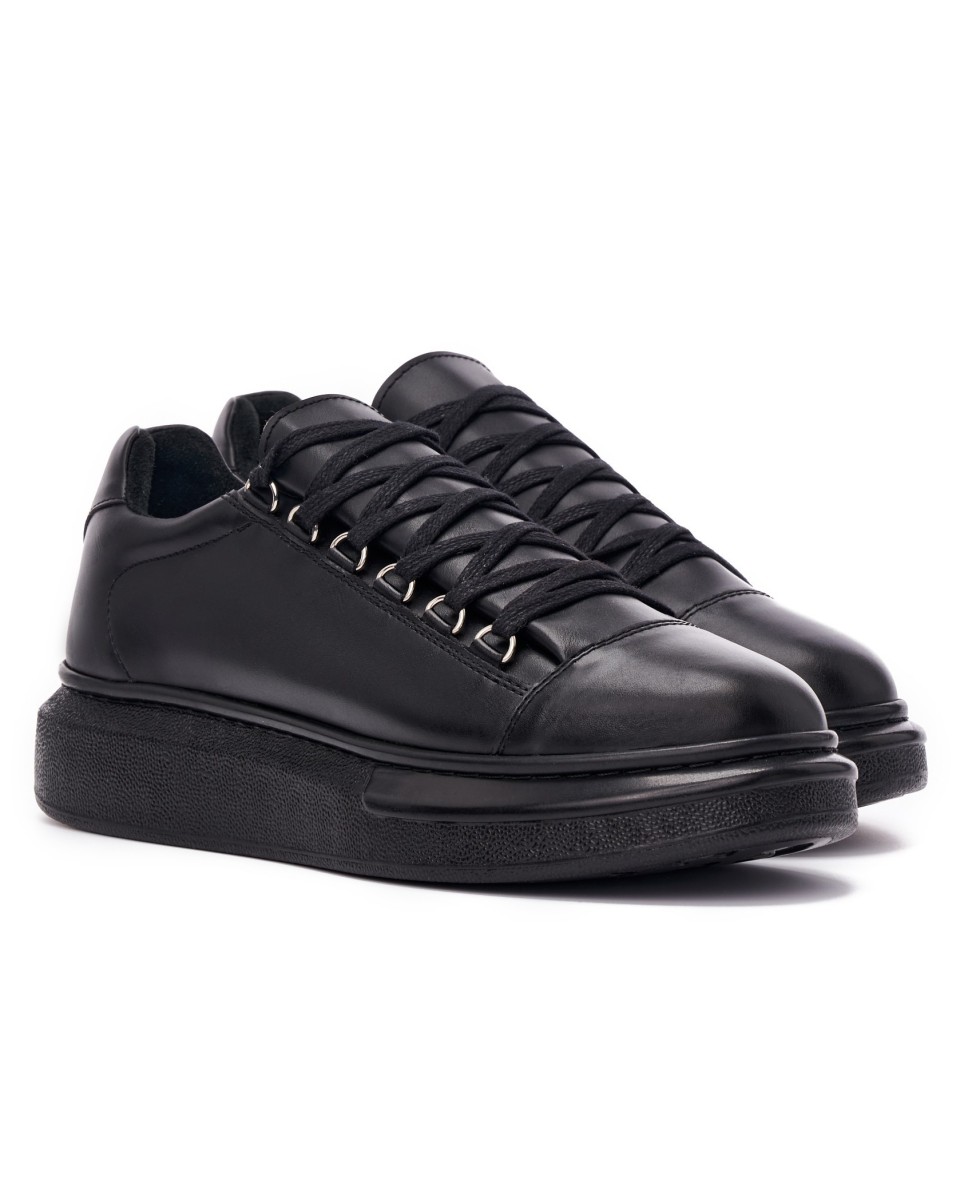 Herren hohe Low Top Sneakers Schuhe in schwarz | Martin Valen 2